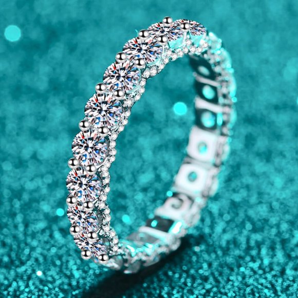 Charmed Moissanite Ring - Picture 5 of 7